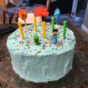 Meet your Posher, Abigail